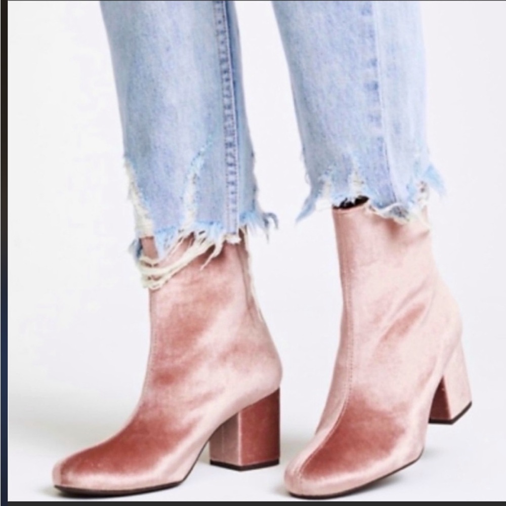 Free People Cecile Rose Gold Sued Boots size9